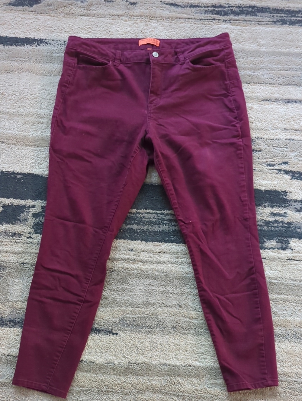 Wax Jean Women's Burgundy Skinny Jeans